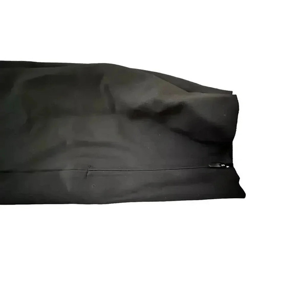 Athleta Dark Blue Fitted High Rise Elation Capri Legging Size 6 - Picture 8 of 8